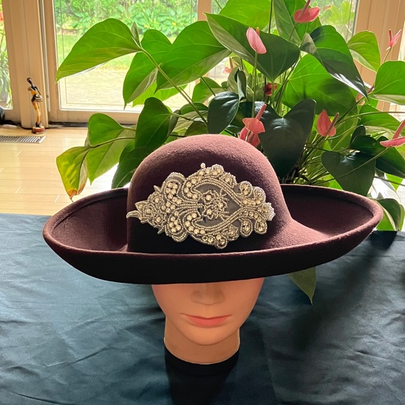 Elegant Brown Hat with Silver Rhinestone Beaded Embellishment - Picture 1 of 5